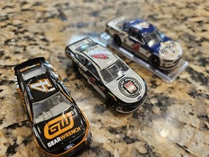 lot of 3 #4 Kevin Harvick nascar diecast race cars lionel racing and others - Picture 1 of 4