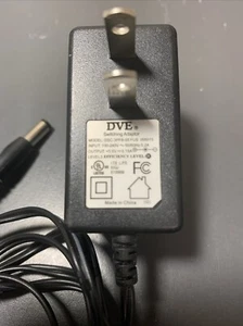 DVE DSC-3PFB-05 FUS AC Adapter 5V 600mA Power Supply – Genuine – Tested - Picture 1 of 5