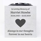 Personalisierte maßgeschneiderte Memorial Graveside Blume Rose Schüssel Vase und schwarzes Herz