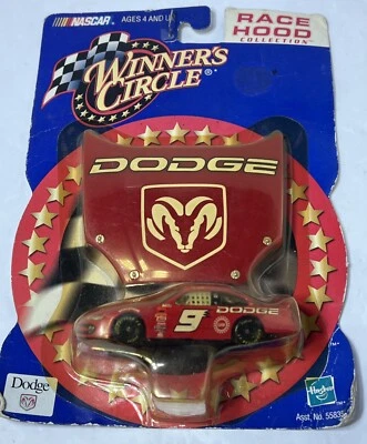 Bill Elliott #9 NASCAR 1:64 Dodge Winners Circle Race Hood Diecast Foto 1 de 4