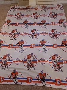 1990’s Vintage NFL Denver Broncos Logo And Players TWIN flat 67" X 92"  - Picture 1 of 6