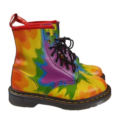 Botas Dr Martens 1460 Pride Rainbow Tie Dye Talla 6 Raras Foto 1 de 4