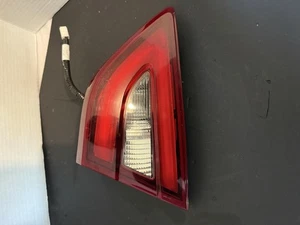 2016 2017 2018 Nissan Maxima Trunk PASSENGER RIGHT Inner Taillight Tail Light - Picture 1 of 3