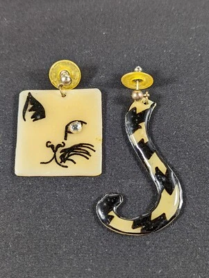 Asymmetrical and whimsical light-weight black & white cat earrings - Image 1 of 2