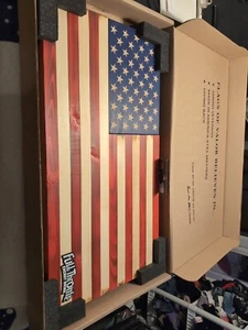 Flaggen der Tapferkeit Legacy Serie Holz amerikanische Flagge Medium Wanddeko 36x19,5 - Bild 1 von 9