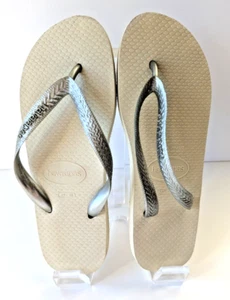 Havaianas Flip Flops White/Silver sz 7/8 Beach / Summer Vibe Good Condition - Picture 1 of 4