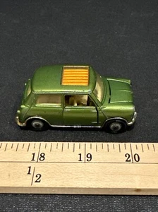 Vintage Corgi Diecast - (334) BMC MINI COOPER S - (Verde) - Tetto apribile - Foto 1 di 18