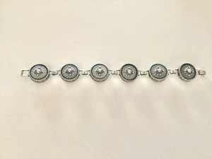 Brighton Medallion Bracelet Reversible Gray Resin Silver - Picture 1 of 3
