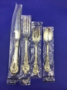 Sir Christopher by Wallace Sterling Silver Flatware 4 Piece DINNER Set - NEW - Picture 1 of 5
