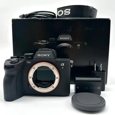 [Mint] SONY a7 IV ILCE-7M4 Mirrorless Body (Shutter Count:2822) #21842b8 - Image 1 of 4