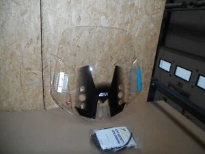 Givi fairing disc D4120 STG clear for Kawasaki Versys 1000 year from 2017 - Picture 1 of 3