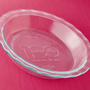 Pyrex 100 Jahre Jubiläumsedition Kuchenform Backen (S) - Bild 1 von 1