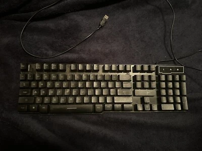 Skytech Wired Gaming Keyboard - Full Size with Numpad - USB Connection - Image 1 of 3