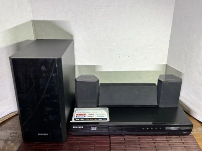 Samsung HT-F4530 Blu-Ray Home Theatre System - 3 Speakers + Sub - Tested & Works - Image 1 of 4