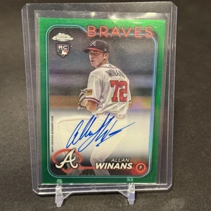 2024 Topps Chrome Allan Winans True Green Rookie Auto RC SP /99 Yankees Braves - Picture 1 of 3