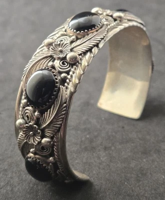 Brazalete unisex de ónix negro y de ley.ENVÍO GRATUITO. Foto 1 de 4