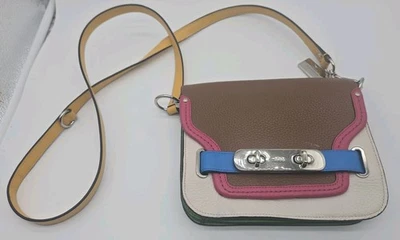 Bolso Bandolera Coach Swagger 21 Tiza Arco Iris Multi Cuero Edición Limitada Foto 1 de 4