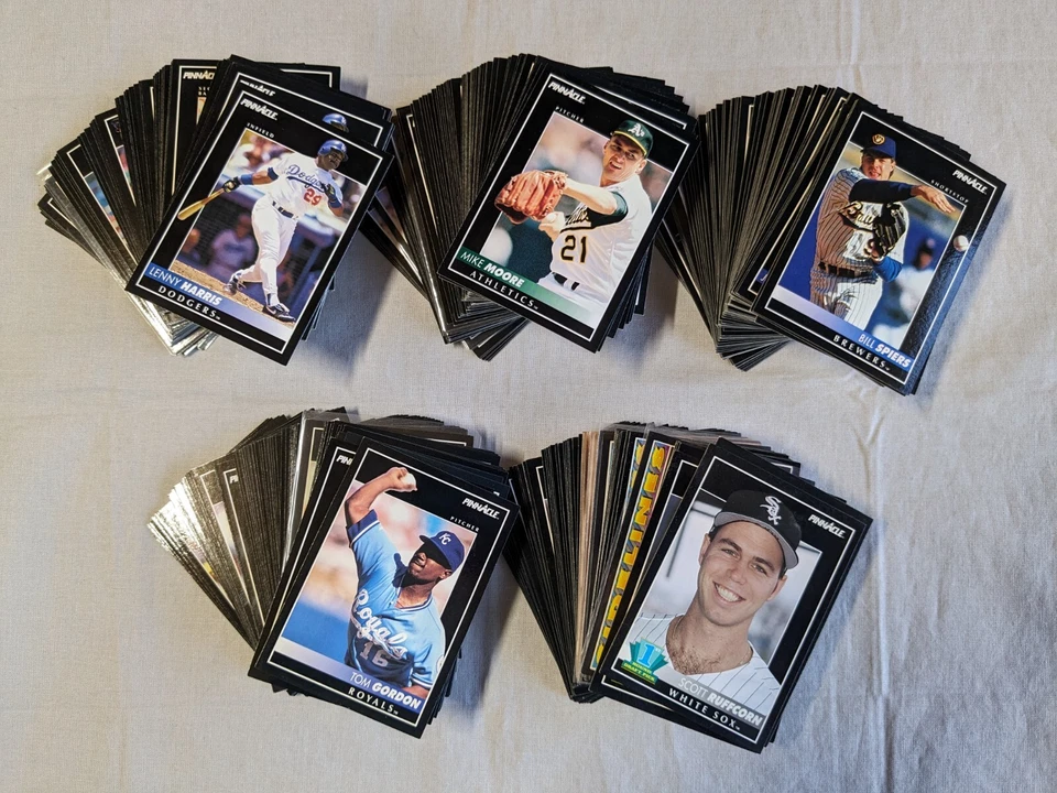 1992 Pinnacle Baseball Card #1 - #300 - - - Pick A Card - - - Complete a Set - Image 1 of 1