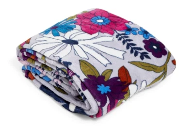 Manta Vera Bradley Lirio de Bengala 50"x80" Foto 1 de 2