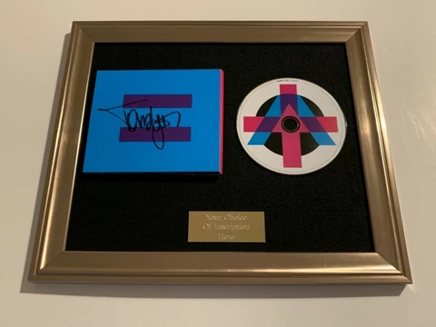 SIGNED/AUTOGRAPHED TOMMY LEE - ANDRO FRAMED CD PRESENTATION. MOTLEY CRUE Cover