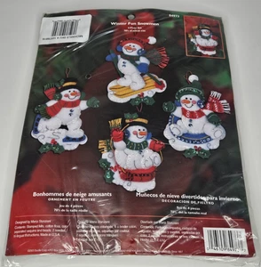 Adornos de fieltro a cuadros Baciilla "Winter Fun Snowmen" Kit de 4 piezas NUEVO - Imagen 1 de 3
