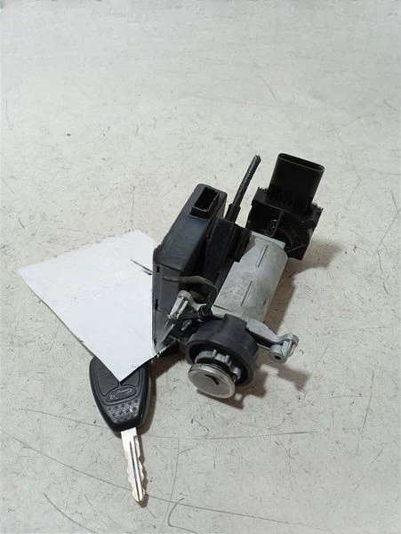 Interruptor de encendido Chrysler PT Cruiser 2006-2010 sin montaje de cilindro de bloqueo OEM Foto 1 de 4