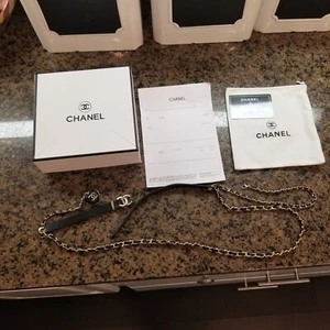 Vintage CHANEL Chain & Leather Belt In Excellent Preowned COND W/ Authenticity - Picture 1 of 14