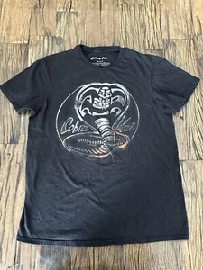 Cobra Kai TShirt Size Medium Black Design Graphic Cotton Crew Neck Short Sleeve - Picture 1 of 5