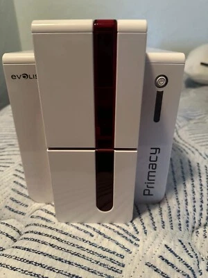 Impresora de tarjetas de identificación/insignias de plástico Evolis Primacy ¡PROBADA BUEN ESTADO! Foto 1 de 4