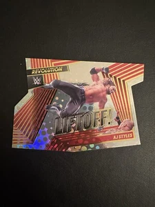 AJ STYLES 2022 Panini Revolution WWE Inserto Liftoff #10 - Foto 1 di 2