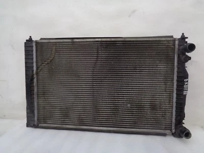 Radiador de refrigeración del motor Volkswagen Passat 1998-2005 1,8T OEM DK81181 Foto 1 de 4