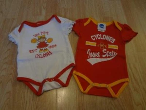 Bebé/Bebés Niñas Iowa State Cyclones ISU 0/3 Mo Lote de 2 Creeper Una Pieza Chee - Imagen 1 de 1