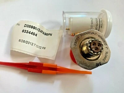 D38999/24FA98PN   MIL-SPEC CONNECTOR   - Image 1 of 2