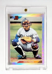 MINT 2002 Bowman Refractor Reprint 1992 Mike Piazza Dodgers Rookie Card #461 - Picture 1 of 2