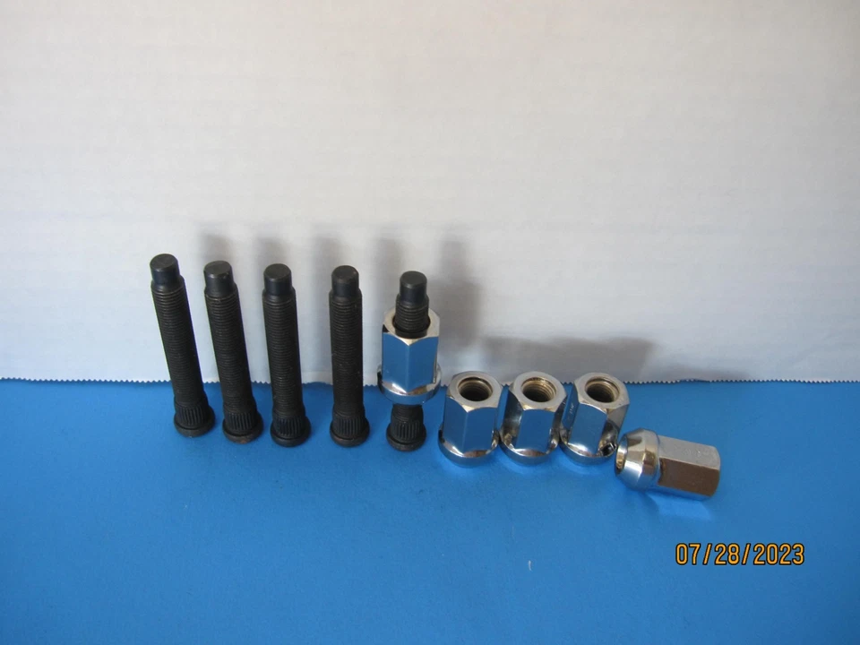 10 OPEN END ACORN CHROME HD LUG,10 MOROSO RACING STUDS 1/2-20 KNURL .615 - Image 1 of 1
