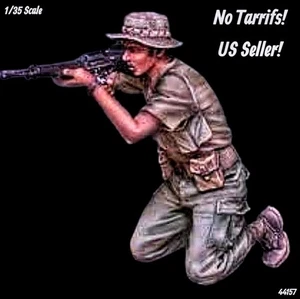 1/35 Resin Figure Nam' US Infantry on Knees Firing M16 Boonie Cap Model Kit44157 - Picture 1 of 5