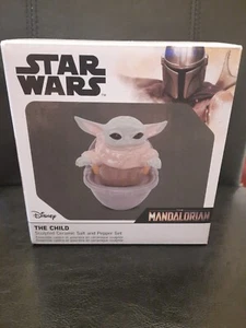 STAR WARS Mandalorian Niño Bebé Yoda Grogu Cerámica Sal y Pimienta - NUEVOS - Imagen 1 de 3