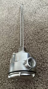 GEMS SENSORS MIR-800 SERIES CONTINUOUS LIQUID TANK LEVEL SENSOR MICROPOWER RADAR - Picture 1 of 5