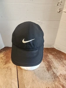 Nike Featherlight DriFit Athletic Running Hat Cap Baseball Black White Adult Sz - Picture 1 of 7