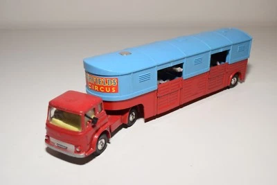 ~ CORGI TOYS 1130 CHIPPERFIELDS BEDFORD PFERDETRANSPORTER TOP ZUSTAND - Bild 1 von 4