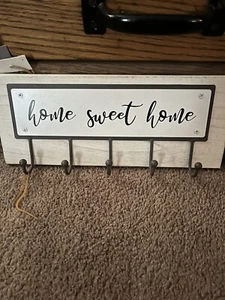 Home Sweet Home ~ Set Of 2~ Wooden Wall Plaques With Hooks. New - Picture 1 of 6