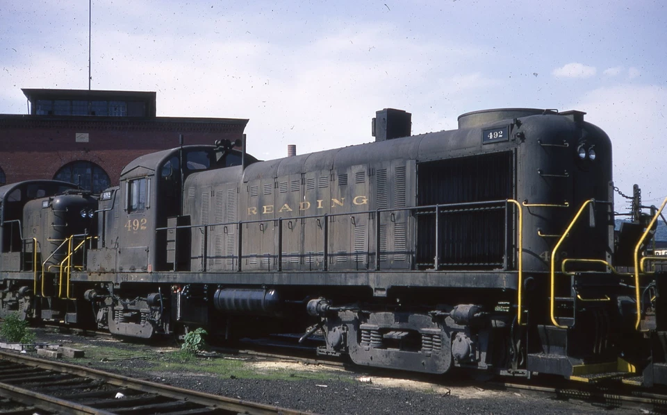 Tren/ferrocarril Conniff RDG #492 Reading, PA 1972 35 mm Kodachrome Slide Foto 1 de 1