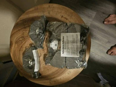 Almohadillas delanteras + traseras y cerámicas Magnum para BMW 550i E60 650i E63 2006-2010 $60obo Foto 1 de 2