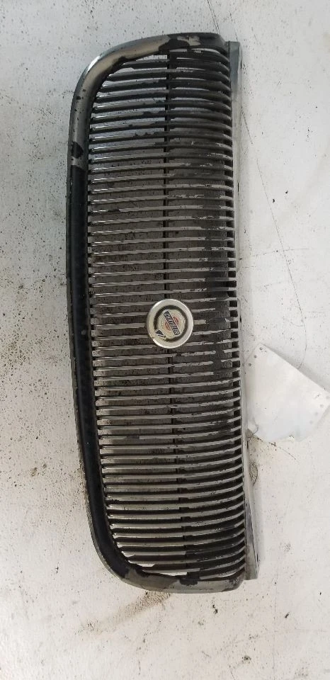 Rejilla cromada compatible con 95-98 CIRRUS 135870 Foto 1 de 1