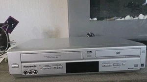 Panasonic PV-D4734S VCR Combo DVD Player VHS 4 Head Hi-Fi Stereo - No Remote - Picture 1 of 9