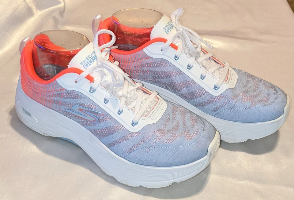 Skechers GOrun Max Amortiguación Arco Ajuste Mujer Zapatos para Correr Tenis 128312 Talla 9 Foto 1 de 4