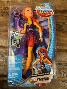 2017 DC Super Hero Girls 12 Zoll Puppe Maskerade SEESTERN NEU BESCHÄDIGTE VERPACKUNG - Bild 1 von 3