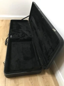 Road Runner Black Tolex Wooden Electric Guitar Case - Picture 1 of 6