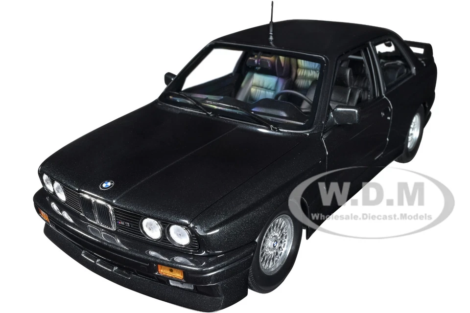 Minichamps 180020306 1/18 BMW M3 E30 1987 BLACK METALLIC Model Car From Japan