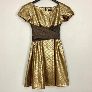 ModCloth Lowie Metallic Scalloped Dress Women’s Size XS Fit and Flare Retro Gold - Picture 1 of 8